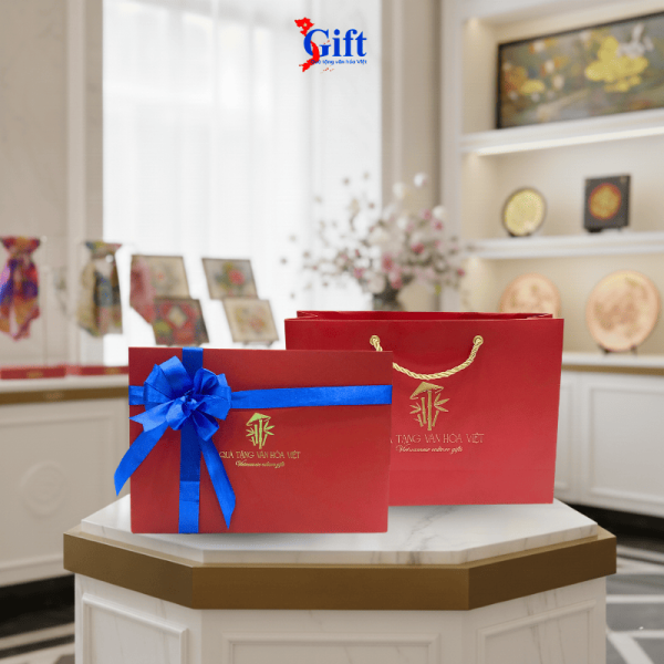Hộp và Túi Giấy Thiết kế Sang Trọng Thương Hiệu SGIFT