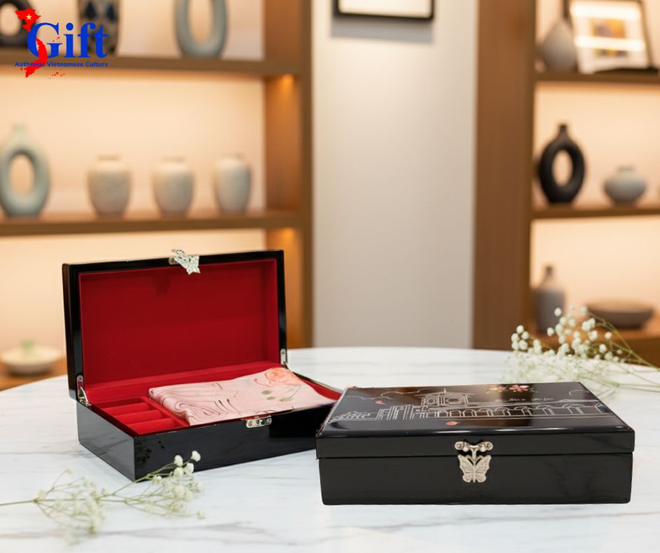 Mẫu Quà Tặng Doanh Nghiệp Được Yêu Thích Nhất Sgift