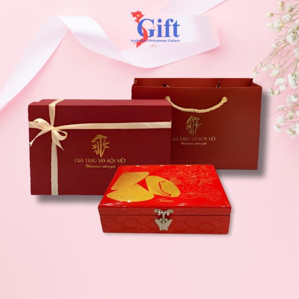 Hộp trang sức sơn mài