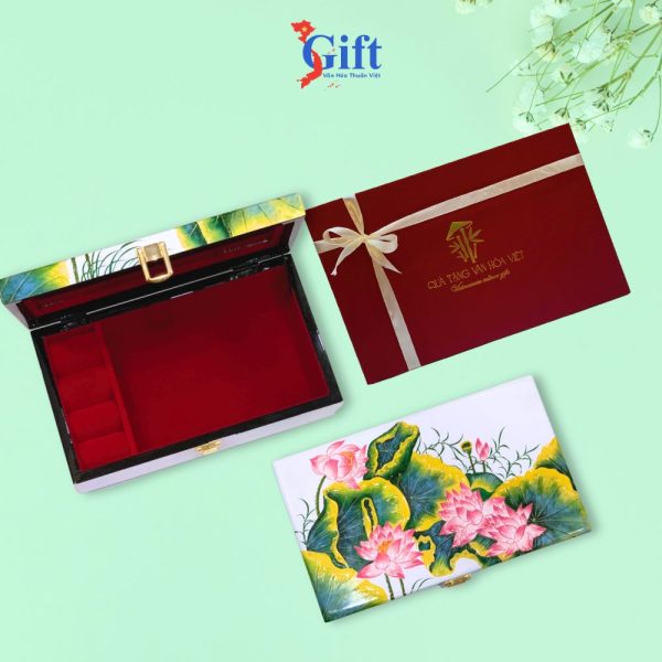 Hộp trang sức sơn mài