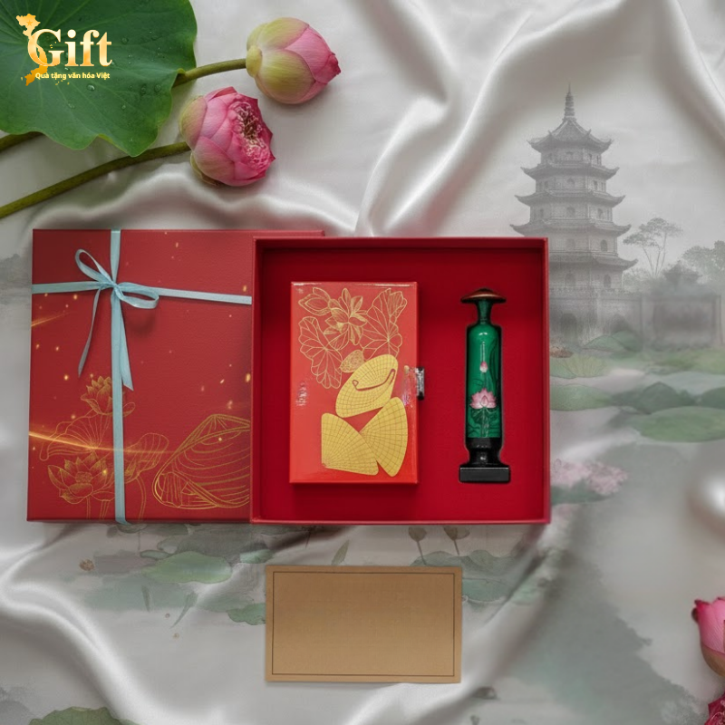 Combo Hộp Trang Sức Sơn Mài và Tượng Cô Gái Áo Dài