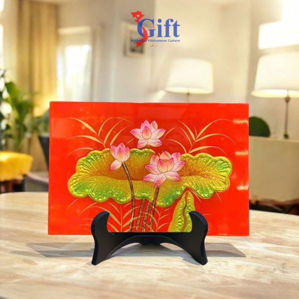 Tranh sơn mài hoa sen