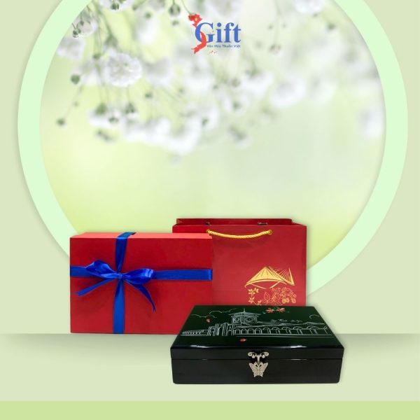 HOP-TRANG-SUC-SON-MAI-VE-CHO-BEN-THANH