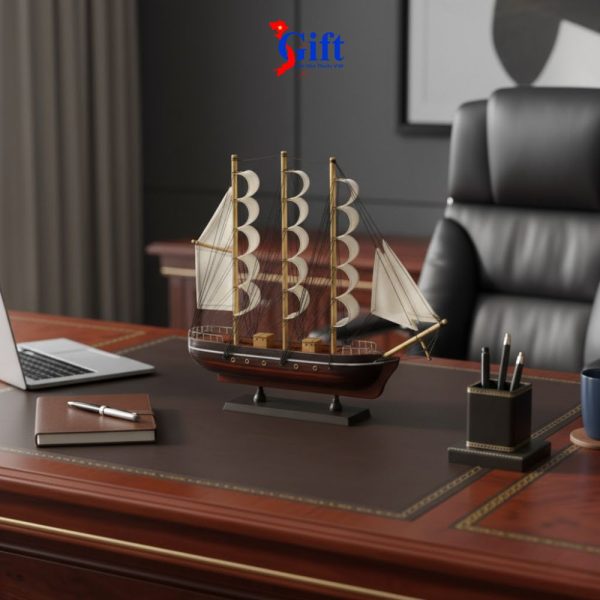 Mô hình thuyền buồm France II