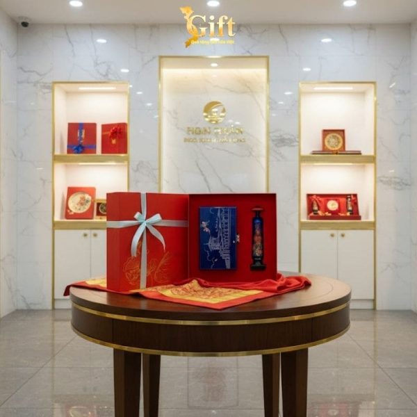 Combo Hộp Trang Sức Sơn Mài và Tượng Cô Gái Áo Dài