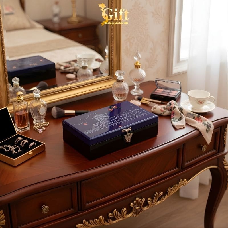 Combo Hộp Trang Sức Sơn Mài và Tượng Cô Gái Áo Dài