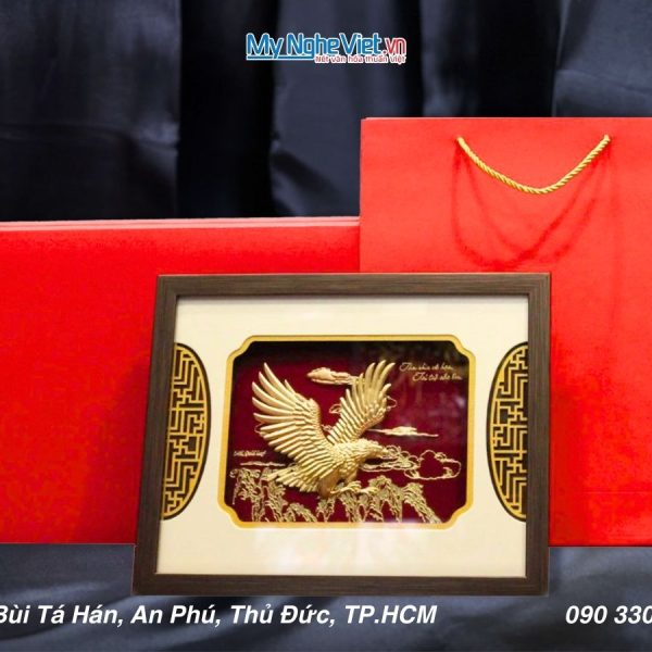 tranh đồng mạ vàng Đại Bàng
