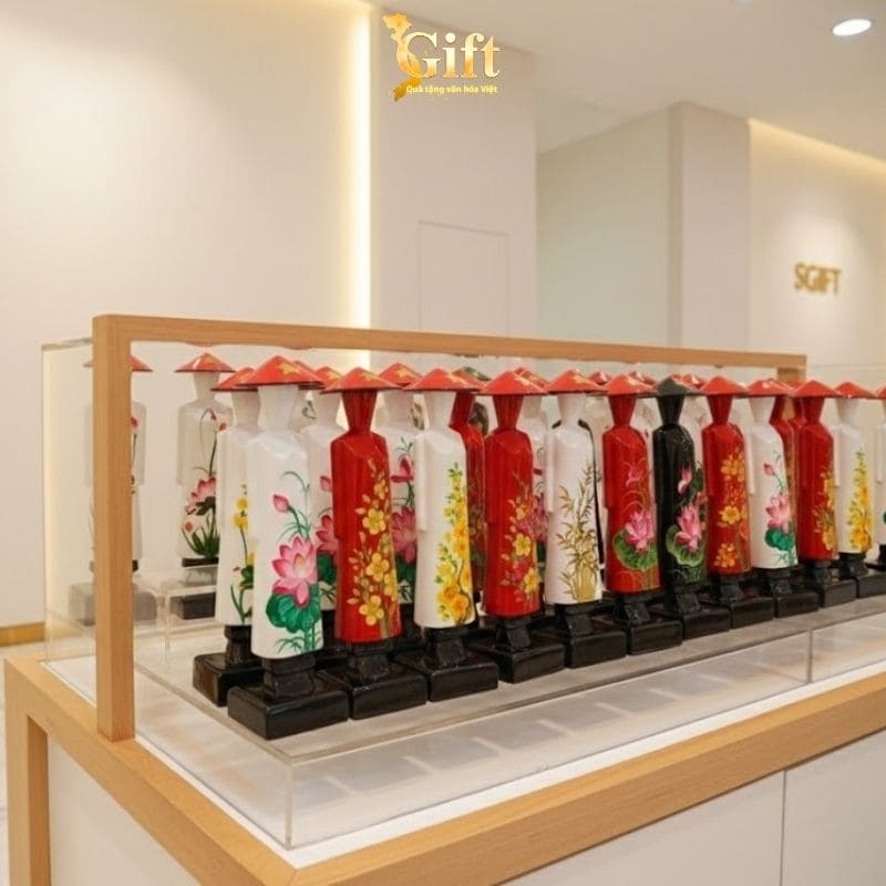 Combo Hộp Trang Sức Sơn Mài và Tượng Cô Gái Áo Dài