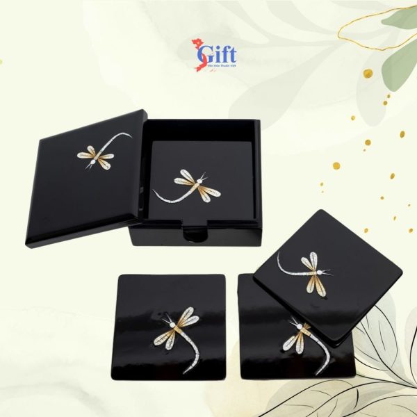Lót Ly Sơn Mài Chuồn Chuồn Cẩn Trứng Nền Đen – Kiệt Tác Sang Trọng Đậm Chất Việt SGMNV-DLL10
