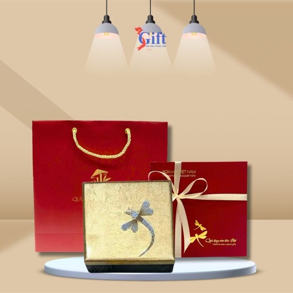 Lót Ly Sơn Mài Cẩn Trứng Chuồn Chuồn Vuông Vàng Rực Rỡ SGDLL10-6