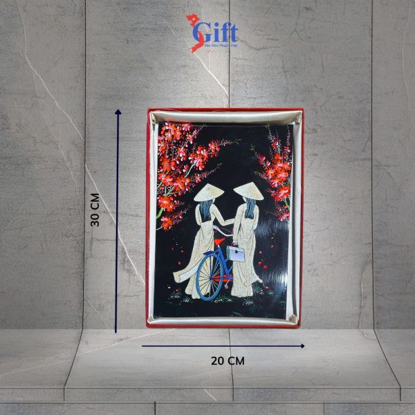 Tranh Sơn Mài 2 Cô Gái Áo Dài Trắng Đội Nón Lá SGMNVSMHD003