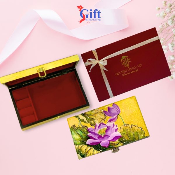 Hộp đựng trang sức SM sen hồng tím nền vàng 12x20 HTSHD04-2