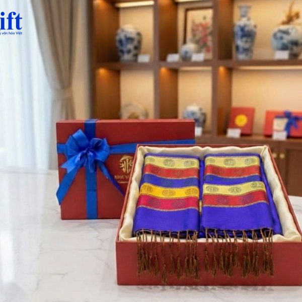 Khăn Lụa Trống Đồng Văn Miếu Quốc Tử Giám Sgift