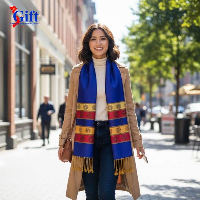 khăn lụa trống đồng