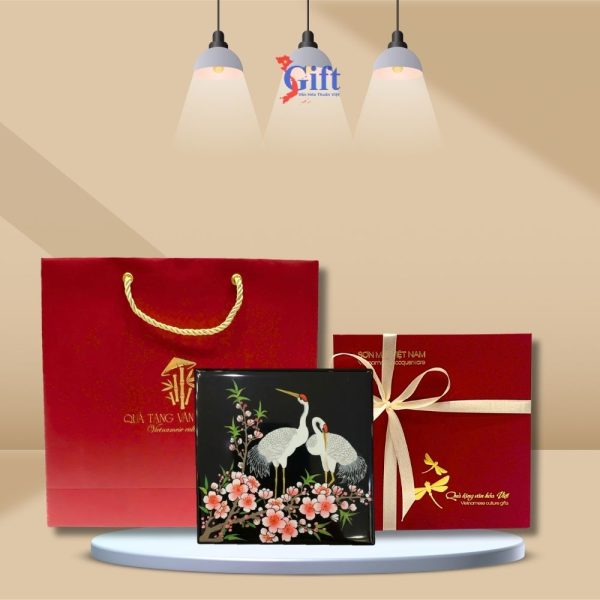 Đế Lót Ly sơn mài vuông cò đào