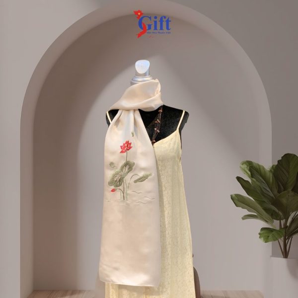 Khăn lụa thêu sen SGift