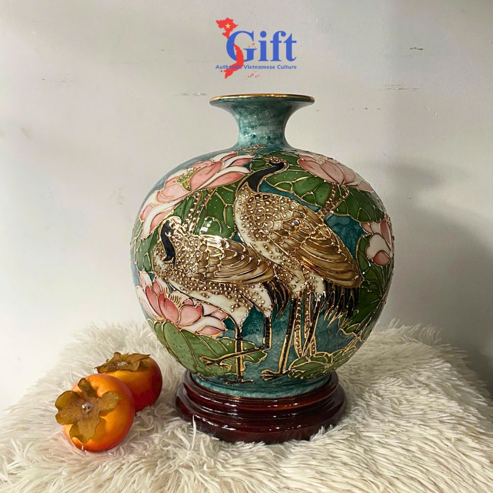 Bình thu tài hút lộc gốm Bát Tràng hàng cao cấp vẽ họa tiết đắp nổi (2) Bình thu tài hút lộc gốm Bát Tràng cao cấp vẽ họa tiết đắp nổi