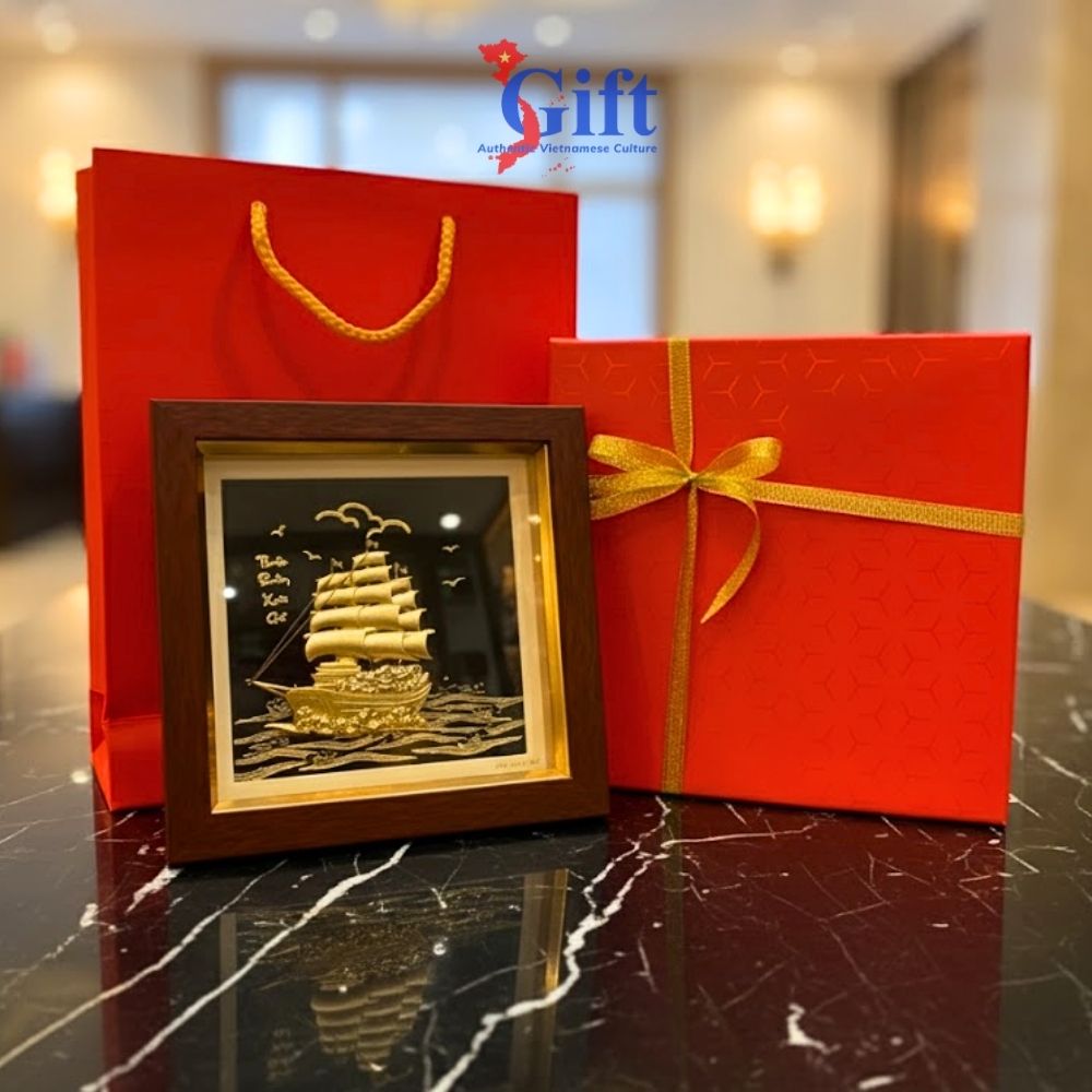 Tranh Đồng Thuận Buồm Dát Vàng 24K (2) Tranh Đồng Thuận Buồm Dát Vàng 24K