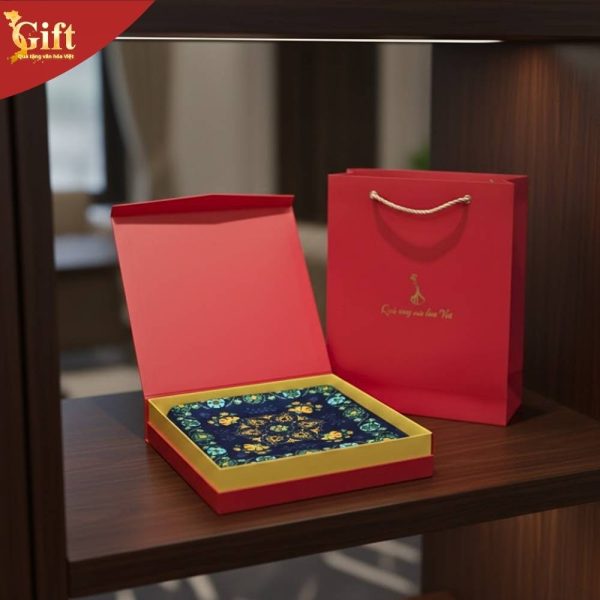 Khăn lụa cao cấp - Uzbek - Green Silk Scaft 100% 110x110cm SG-HBXTV110