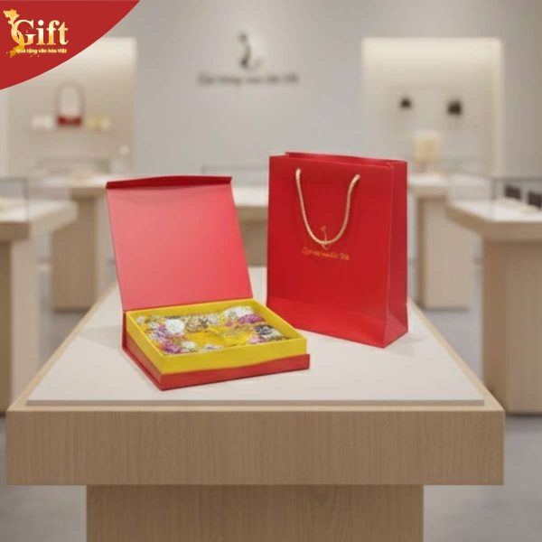 Khăn Lụa Cao Cấp SGift SG-HBHT90-20 – Sắc Vàng Quý Phái, Khơi Nguồn Kiêu Sa