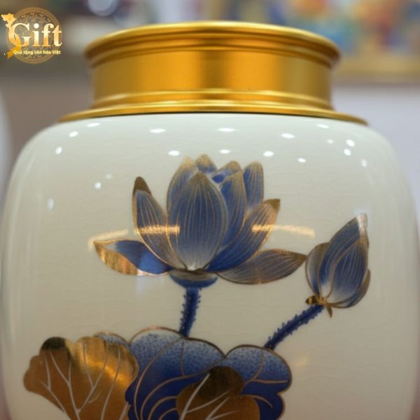 Set hũ đựng trà & ly lọc trà họa tiết Sen xanh Quà tặng gốm sứ tinh tế SetLLTHDTSX S11