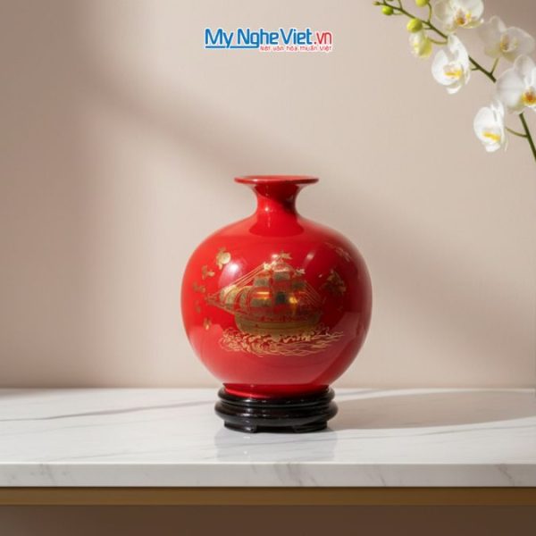 Bình hút tài lộc Thuận buồm vàng kim nền đỏ MNV-HBT22/7.3