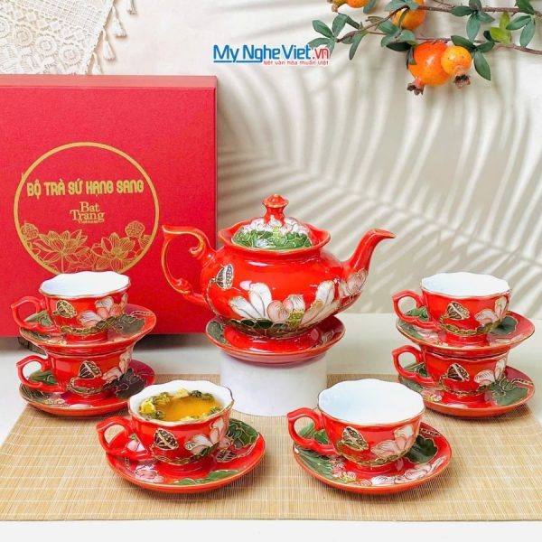 Bộ Bình Trà Queen Màu Đỏ Vẽ Vàng Kim Họa Tiết Hoa Đắp Nổi - Quà Tặng Cao Cấp