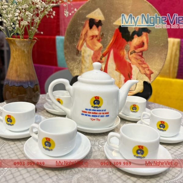 Bộ bình trà Bát Tràng (ấm chén) dáng tiệp in logo