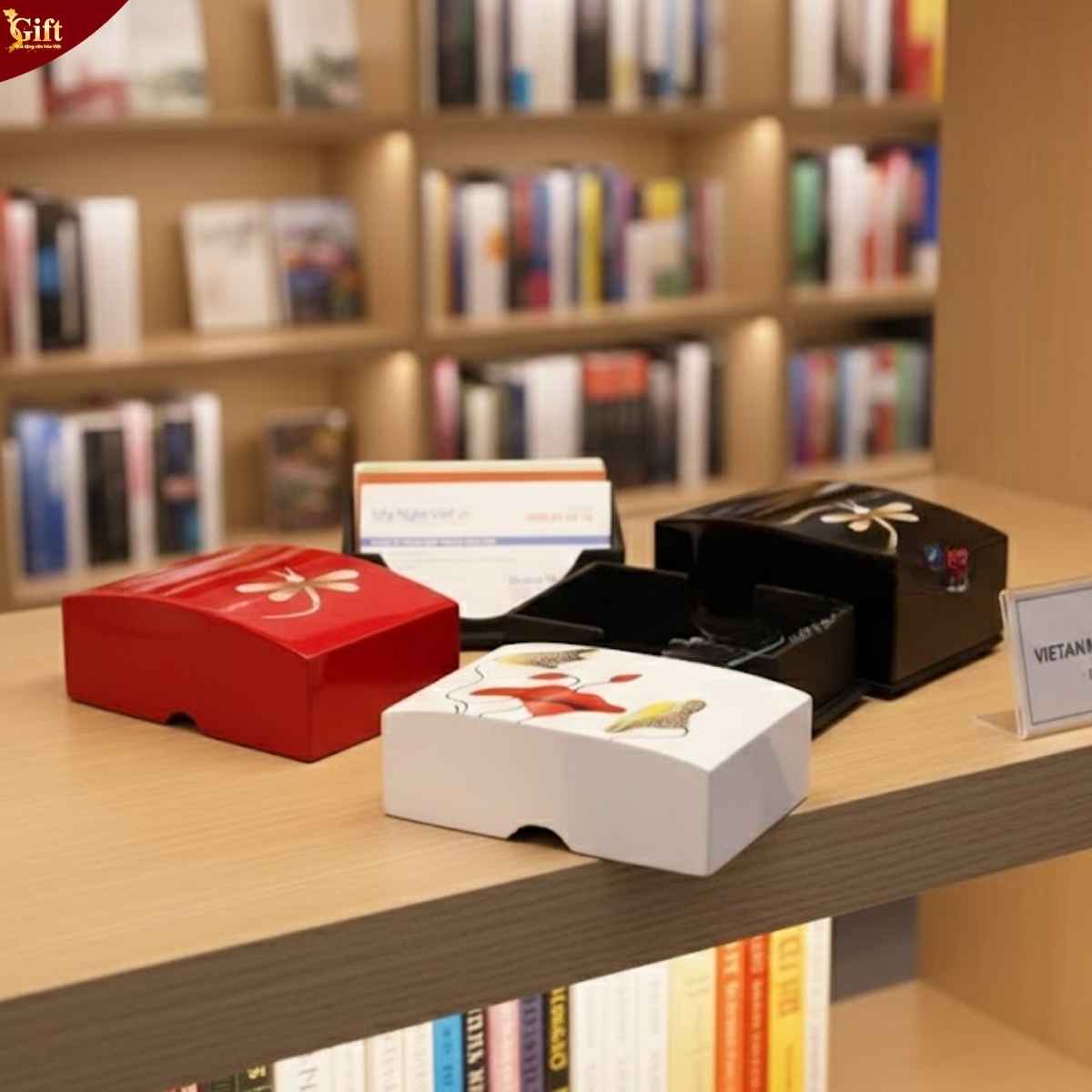 Quà tặng du lịch mang bản sắc Việt