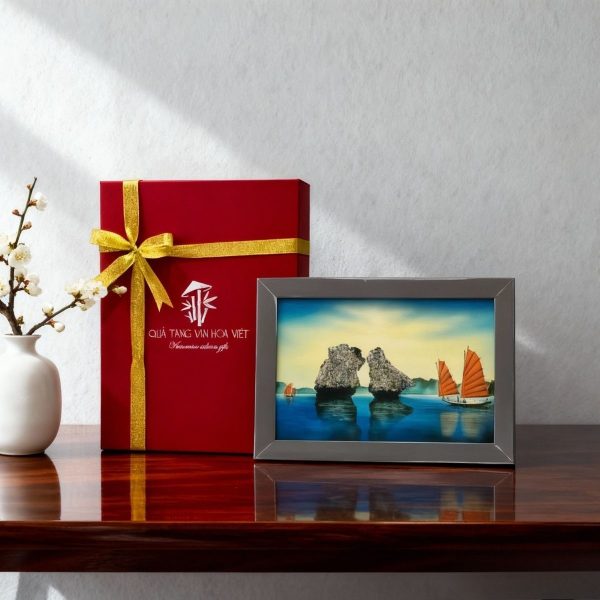 Tranh Sơn Mài Vịnh Hạ Long SGTSM2535-4 – Quà Tặng Đối Ngoại Cao Cấp