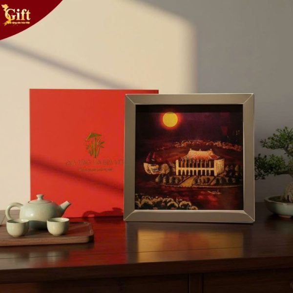 Tranh Sơn Mài Bến Nhà Rồng