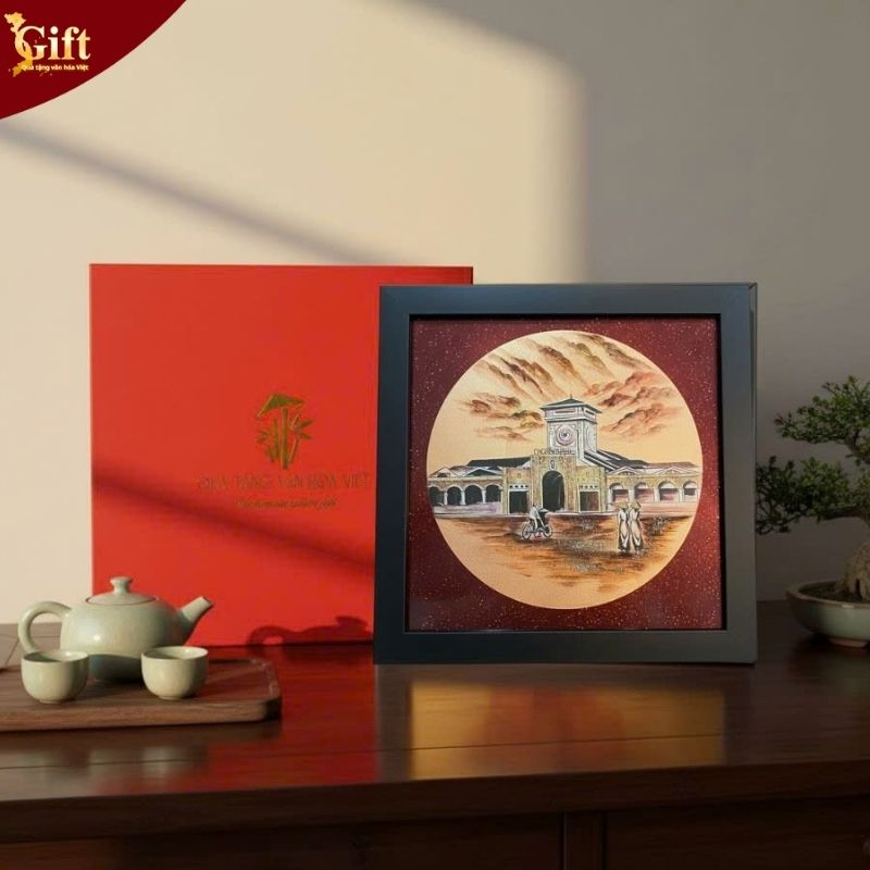 Tranh Sơn Mài Chợ Bến Thành