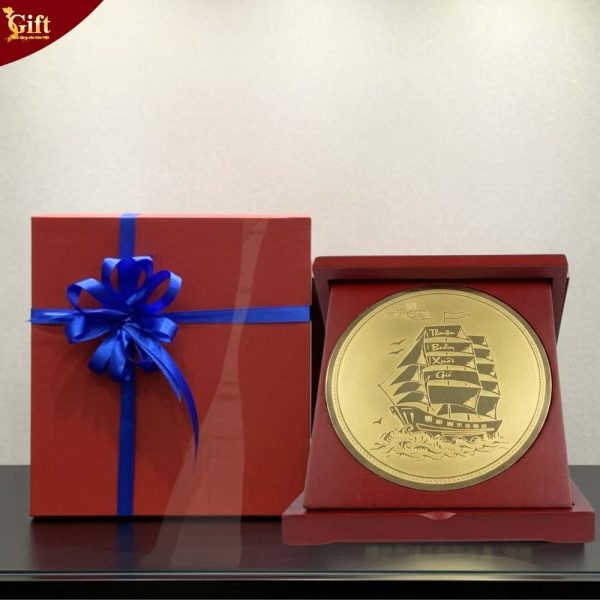 Đĩa trống đồng vuông Thuận buồm D17cm